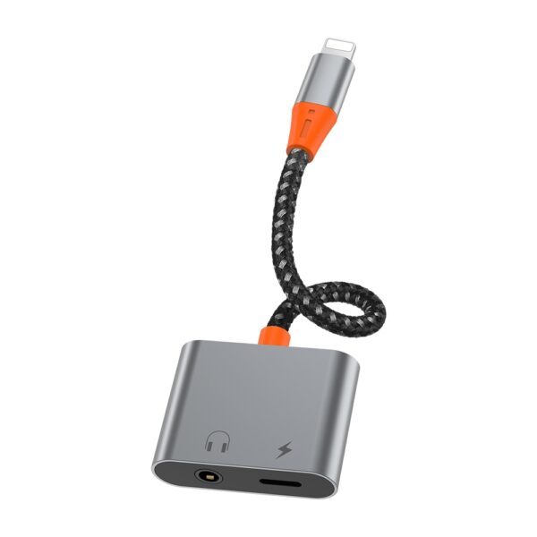 WIWU LT07 Audio Adapter - Music Only (Not for Calls) - Image 2